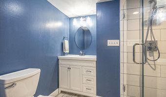 646 Dellwood Dr, Ann Arbor, MI 48103