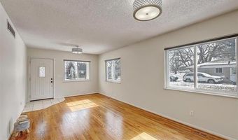 5642 WEDDEL St, Dearborn Heights, MI 48125