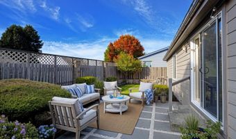 98126 W BENHAM Ln 9, Brookings, OR 97415