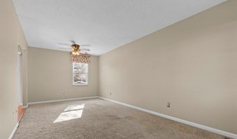 13338 Hiddendale Ln, Ballwin, MO 63021