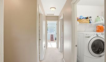 9061 Little Brook St, Anchorage, AK 99507