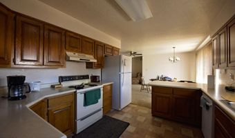 909 W FIRWOOD St, Bloomfield, NM 87413