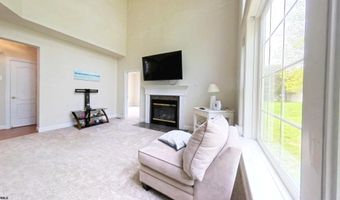 203 Cynwyd Dr, Absecon, NJ 08201