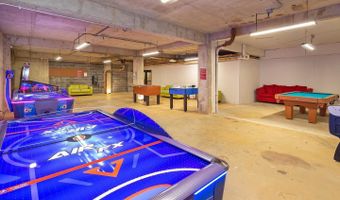 4600 DUKE St 413, Alexandria, VA 22304