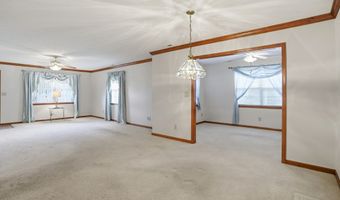 545 Moonglow Ln, Indianapolis, IN 46217