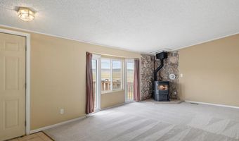 1806 S MOUNTAIN SHDW Ln, Cheyenne, WY 82009