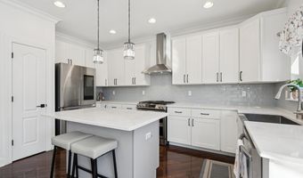 7 Kevin Ct, Bayville, NJ 08721