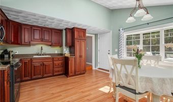 745 Eagle Peak Rd, Burrillville, RI 02859