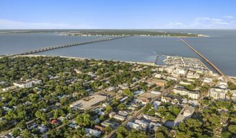 220 Main -105 South Toulme St, Bay St. Louis, MS 39520