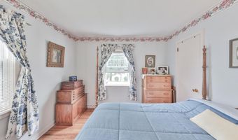 2883 W South St, Allentown, PA 18103
