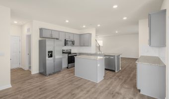 962 Misty Creek Dr, Aberdeen, NC 28315