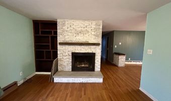 7257 Beechwood Dr, Athens, OH 45701