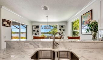 1560 N OAK PARK Ave, Avon Park, FL 33825