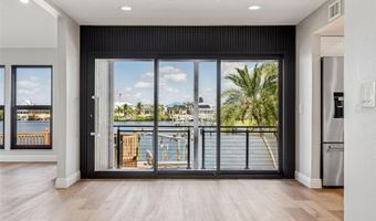 769 KINGSTON Ct, Apollo Beach, FL 33572