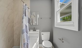 29 Summit Ave, Absecon, NJ 08201