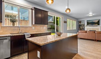 12555 SW MOORHEN Way, Beaverton, OR 97007