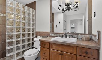 9735 Village Green Dr NE, Albuquerque, NM 87111