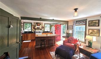 187 Dye Hill Rd, Hopkinton, RI 02832