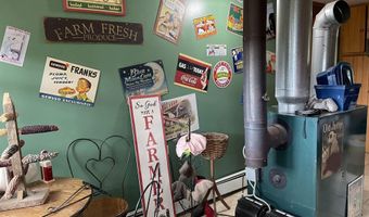 4658 N Croswell Rd, Alma, MI 48801
