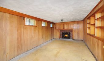 13 Beverly Rd, Acton, MA 01720
