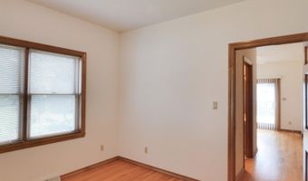 125 E WAYFARER Ln, Appleton, WI 54913