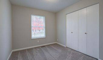 322 Whippoorwill Dr, Batesville, IN 47006