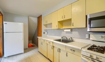 7114 GREENWOOD Ave, Baltimore, MD 21206