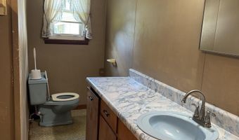 1002 OAKDALE Rd, Alpine, AL 35014