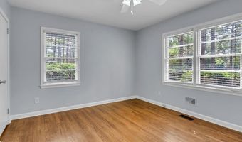 1021 Summit Dr, Albany, GA 31707