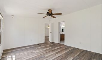258 Coles Point Rd, Batesville, MS 38606