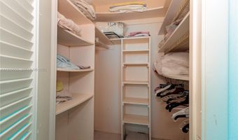 18011 Biscayne Blvd 1501, Aventura, FL 33160