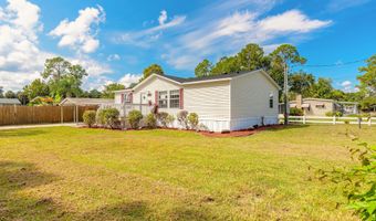 55721 Palmetto Rd, Astor, FL 32102