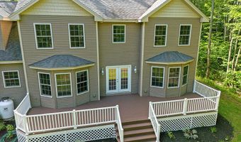 25 Lake Grove Ln, Auburn, ME 04210