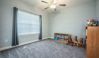 261 WALKERS POINT Dr, Auburndale, FL 33823