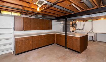 2859 Renfrew St, Ann Arbor, MI 48105
