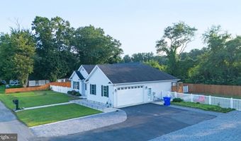 54 MINNER St, Houston, DE 19954