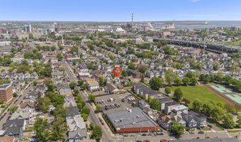 211 Norman St, Bridgeport, CT 06605