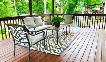361 Messina Dr, Ballwin, MO 63021