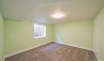 470 Tiebreaker Dr, Ammon, ID 83406