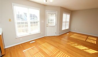 101 Lake Meadow Dr, Apex, NC 27502