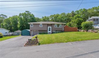 29 Camille Dr, Johnston, RI 02919
