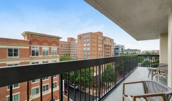 400 MADISON St #704, Alexandria, VA 22314