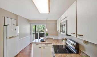 7002 CHANNEL VILLAGE Ct 101, Annapolis, MD 21403