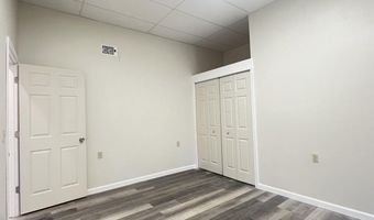 10 W Bates St, Auburn, ME 04210