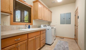 20960 Royal Oak Cir, Bend, OR 97701