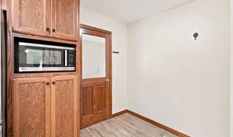 1306 Porter Ave, Aurora, MO 65605