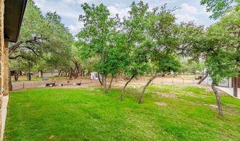 140 Wood Valley Dr, Adkins, TX 78101