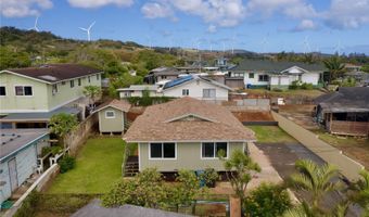 56-304 Maunuunu Pl, Kahuku, HI 96731