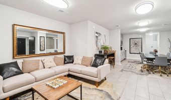 1800 MOUNT VERNON Ave 105, Alexandria, VA 22301