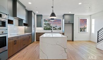 3249 W Moore St, Boise, ID 83702